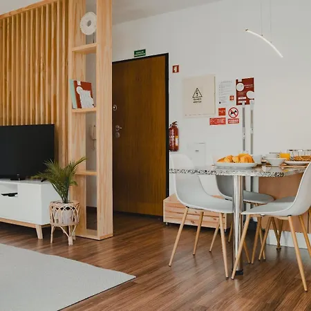 아파트 Maranorte - T2 Com Terraco A 600m Da 몰레도