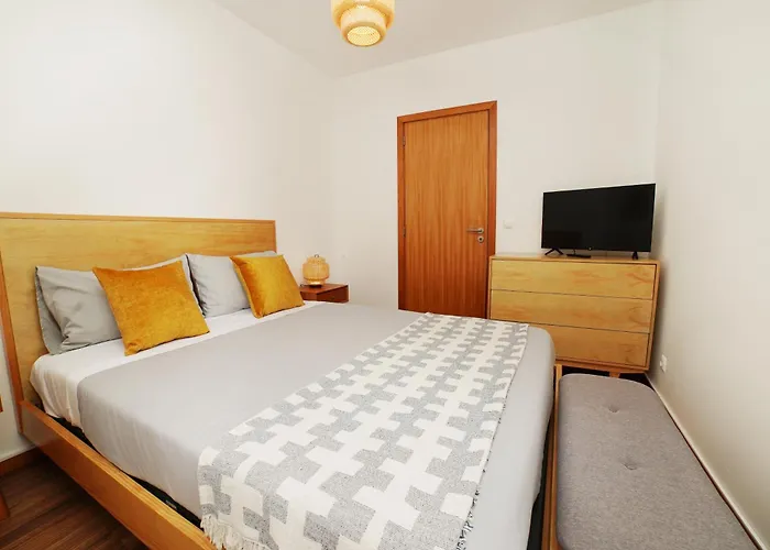 Maranorte - T2 Com Terraco A 600m Da * Moledo (Viana do Castelo)